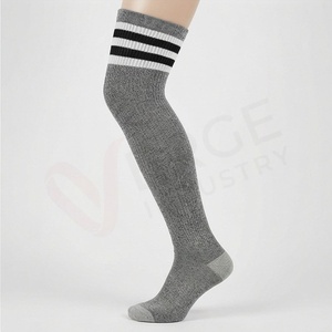 Men's Crew <b>Socks</b> Solid <b>Color</b> Knitted Breathable Cotton Polyester Spandex Autumn Daily Wear Regular Style - Product Image 3