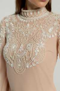 เดรสยาวปักมือลายคริสตัลพีชทันสมัย คอวี แขนยาว - Product Image 3