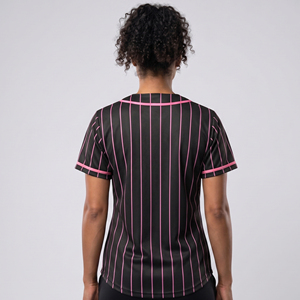 เสื้อเบสบอลผู้หญิงแบบซับลิเมชั่น OEM เสื้อเบสบอลสั่งทำพิเศษสำหรับผู้เล่นหญิง คอกลม เสื้อเบสบอลผู้หญิง - Product Image 2