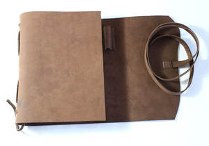 Carnet en cuir brun rigide avec 3 rabats de fermeture, 150 feuilles, avec carte, poème de voyage imprimé à l'intérieur, carnet en cuir - Product Image 4