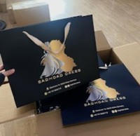 Lussuosa Scatola Regalo Pieghevole a Forma di Libro in Cartone Rigido Nero, Scatola Magnetica Personalizzata con Stampa