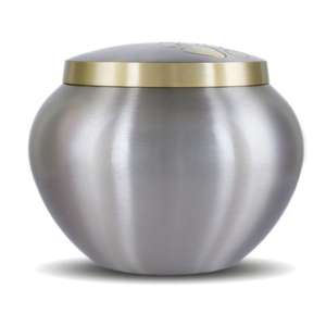 Urna Funeraria Odyssey con Acabado Negro Mate, Urnas para Mascotas de Latón con Diseño de Huella Dorada, Proveedor y Mayorista de Artículos Funerarios, Última Llegada - Product Image 5