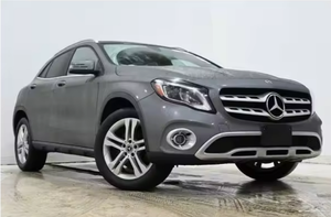 รถเอสยูวี GLA-class ใหม่ ปี 2021 นำเข้าจากเนเธอร์แลนด์ เกียร์อัตโนมัติ พวงมาลัยซ้าย ภายในสีเข้ม เครื่องยนต์เทอร์โบ ขับเคลื่อนล้อหน้า เบาะหนัง - Product Image 2
