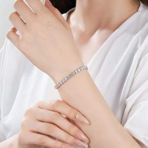 กำไลข้อมือเพชรโมอิสซาไนต์ทรงกลมเจียระไนแบบบริลเลียนท์สำหรับผู้หญิง ดีไซน์คลาสสิก เหมาะสำหรับเป็นเครื่องประดับงานแต่งงาน - Product Image 4