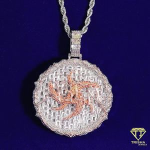 Colgante de Diseño con Símbolo, Diamantes Moissanite VVS y Plata de Ley 925, Joyería Hip Hop - Product Image 4