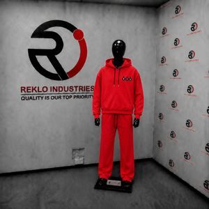 Conjunto Deportivo Rojo para Hombre con Capucha, Sudadera y Pantalones Largos de Algodón de Color Sólido, con Logotipo Frontal y Cierre con Cordón - Product Image 3