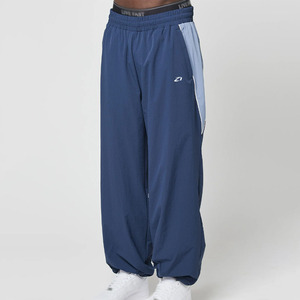 <b>Men's</b> <b>Brown</b> <b>Cargo</b> Pants Oversized Nylon Techwear Utility Trousers with Multi Pockets OEM Wholesale Manufacturer - Product Image 6