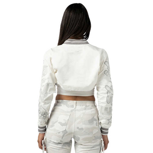 Veste universitaire blanche pour femme, courte, à manches longues, imprimé lettres, boutonnée, col rabattable, vêtement d'extérieur décontracté pour le printemps - Product Image 3
