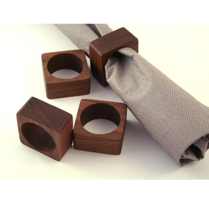 Porte-serviettes en bois fait main unique, de qualité supérieure, objet décoratif de table. Achetez chez UF INTERBATIONAL Crafts en Inde. - Product Image 5
