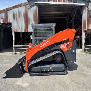 Achetez un chargeur compact sur chenilles Kubota SVL97-2, haute capacité, diesel, pour la construction, l'agriculture et l'aménagement paysager - Product Image 4