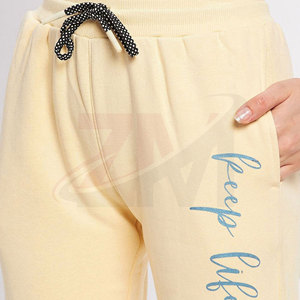 Chándal para Mujer con Capucha, Manga Larga, 100% Algodón, Transpirable, Diseño Casual Simple, Estampado con Letras, Color Amarillo - Product Image 5