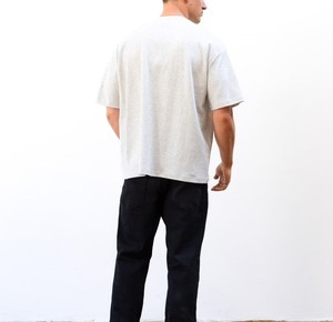 T-shirts noirs personnalisés pour hommes, manches courtes, col rond, 100 % coton peigné, logo frontal, style formel, coupe ample, anti-boulochage, été - Product Image 5