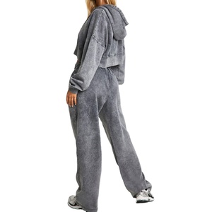 Ensemble de survêtement décontracté pour femme style streetwear, effet délavé à l'acide, avec sweat à capuche et pantalon, collection 2026 - Product Image 4