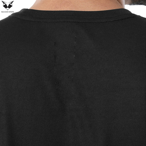 Bon fournisseur, t-shirt de sport pour homme confortable, couleur noire unie, meilleure qualité, service OEM, dernier modèle de t-shirt de sport pour homme. - Product Image 6
