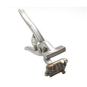 Pinzas de Acero Inoxidable RWS INSTRUMENTS para Ganado, Instrumento Quirúrgico Veterinario Manual, Duradero, con Certificación CE - Product Image 2