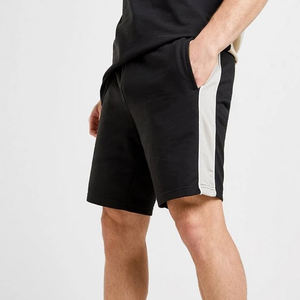Ensemble d'été pour hommes, tenue décontractée moderne en deux pièces, conçue pour la tenue quotidienne estivale des hommes avec un look décontracté. - Product Image 3