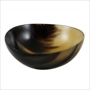 Handcrafted Eco Friendly Disposable American Style Dishwasher Safe Buffalo Horn Serving Bowl for Salad Dining <b>Table</b> Decor - Product Image 1