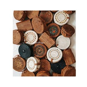 BOLSA DE RATÁN ECOLÓGICA Y DURADERA BLUE LOTUS, MÁS VENDIDA |   Bolso de mano tejido natural con cierre de cremallera para viajes de verano a resorts - Product Image 1