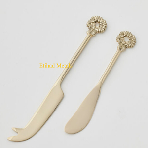 Juego de 3 cuchillos para queso de latón antiguo martillado, cuchillos de acero inoxidable con mango de latón - Product Image 5