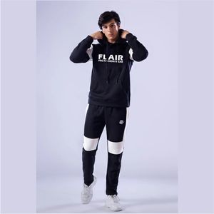 Conjunto Deportivo Negro para Invierno - Product Image 1