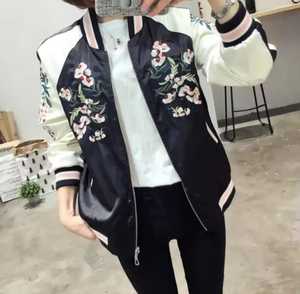 Embroidered Reversible Varsity <b>Jacket</b> Black <b>Sequin</b> Front Logo Regular Fit Turn-down Collar Zipper Closure <b>Men</b> Autumn - Product Image 3