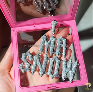 Colgante de Placa con Nombre Personalizado de Diamante Moissanita Único con Cadena Cubana, Joyería de Lujo - Product Image 6