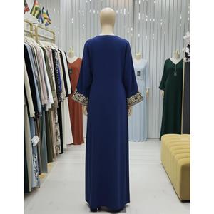 Abaya elegante con cuentas al estilo de Dubái para mujer, vestido musulmán modesto para bodas, fiestas y ocasiones especiales, procedente de la India. - Product Image 4
