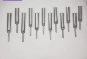 Juego de diapasones de aluminio de 8 piezas, afinador de enseñanza estándar internacional, 256-512HZ. - Product Image 5