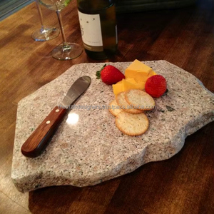 Planche à découper en marbre élégante pour les maisons contemporaines, offrant une surface fonctionnelle et un décor décoratif pour la cuisine - Product Image 1