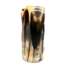 Mug en corne fait main, artisanat naturel, tasse à boire rustique, cadeau pour la maison, le camping ou les fêtes - Product Image 1