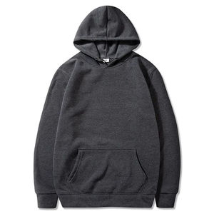 El estilo sin esfuerzo se combina con la comodidad en esta sudadera extragrande, diseñada con tela acogedora, diseño espacioso y un look versátil de streetwear. - Product Image 6