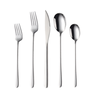 Ensemble de couverts en acier inoxydable avec finition polie miroir, couverts de table modernes comprenant des cuillères, des fourchettes et des couteaux durables - Product Image 1