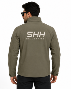 Veste Softshell Homme Personnalisée Imperméable Coupe-Vent Tactique pour Activités de Plein Air et Travail, Fermeture Éclair Intégrale, Col Montant, Logo Brodé, Vente en Gros OEM - Product Image 4