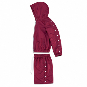 Conjuntos de pantalones cortos de nailon para hombre, ropa de calle de verano, conjunto de nailon para hombre, chándal cortavientos, conjunto de 2 piezas, ropa de calle, traje de nailon. - Product Image 2