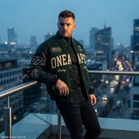 Blouson d'hiver pour homme en toile noir et vert avec manches en cuir, style Letterman, Bomber, Motorsport, Streetwear, personnalisable, vente en gros