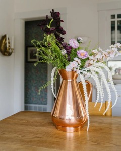 Vase en cuivre avec poignée, style vintage, décoration d'intérieur, récipient à fleurs écologique - Product Image 5