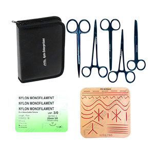 Kit complet d'entraînement à la suture avec coussin de suture en silicone, plaies réalistes et instruments chirurgicaux médicaux - Product Image 1