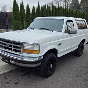 พร้อมส่งทันที รถรุ่นเก่า ปี 1993 Bronco XLT ราคาสุดคุ้ม - Product Image 1