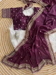 Sari de Seda Pura Morado con Bordado Dorado, Traje Tradicional de Boda para Mujer, Estilo Étnico de India y Pakistán, para Todas las Temporadas - Product Image 5