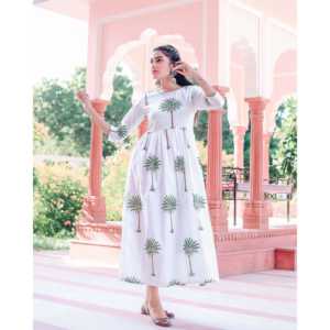 เดรสทรงเอเอวสูงพิมพ์ลายต้นไม้สีขาว - Product Image 6