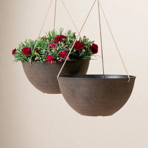 Pot de fleurs suspendu moderne en résine, design minimaliste pour plantes d'intérieur et d'extérieur, motif circulaire, non revêtu - Product Image 1