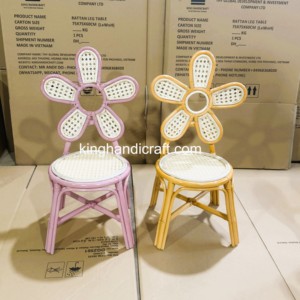 Chaise pour enfants en rotin naturel faite à la main pour les fêtes, sièges tressés pour enfants pour les anniversaires, les mariages et les locations événementielles - Product Image 2