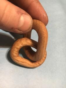 Chaîne en bois artisanale à 5 maillons, style rustique, produit fait main, finition soignée, chaîne en bois d'acacia, fournisseur en gros - Product Image 4