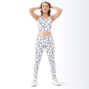 hot Selling Women's Yoga Wear 2 Piece Set High Quality Spandex Polyester Breathable Gym Workout Fitness Wear Front Customizable