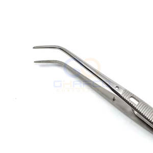 Pinzas Quirúrgicas Reutilizables y Autoclavables de Grado Médico para Cirugía y Clínica - Product Image 5