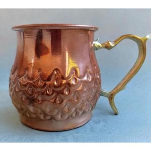 Mug en cuivre martelé et uni avec poignée en laiton, réutilisable, sans BPA, anti-fuite, pour champagne et bière, en vente - Product Image 3