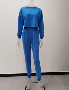 Conjunto Deportivo de 11 Piezas para Mujer, Chándal Corto de Alta Calidad, Color Negro - Product Image 4