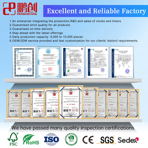 <span class=keywords><strong>Orologio</strong></span> da <span class=keywords><strong>Parete</strong></span> Analogico Moderno Silenzioso Senza Ticchettio con Display <span class=keywords><strong>a</strong></span> Lancette Nero Oro Numeri Grandi Facili da Leggere Certificato CE RoHS - Product Image 5