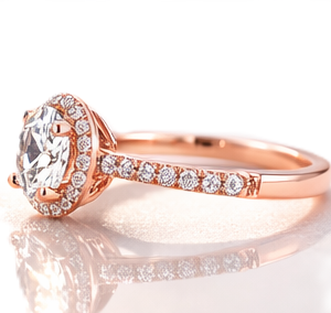Anillo de Boda o Aniversario de Oro Rosa Sólido de 14K/18K con Diamantes Redondos y Halo Oculto de Media Eternidad, Certificado por IGI - Product Image 3