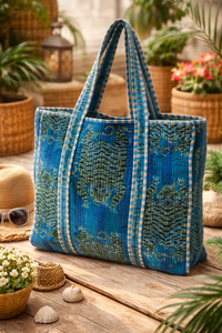 Bolso tote de terciopelo con estampado de tigre |   Bolso de hombro acolchado hecho a mano |   Accesorios Boho para el Día a Día - Product Image 2